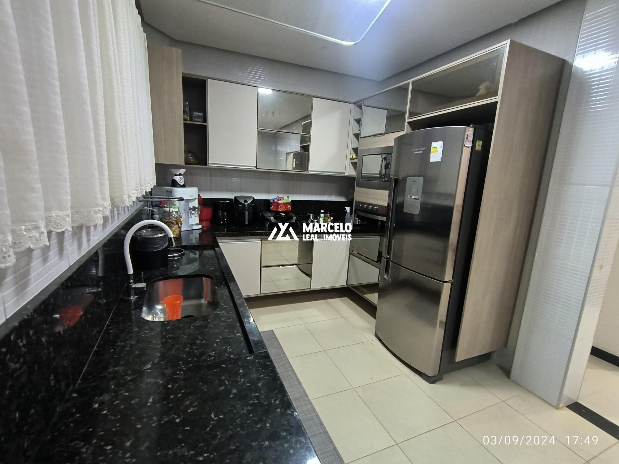 Apartamento à venda com 4 quartos, 160m² - Foto 15