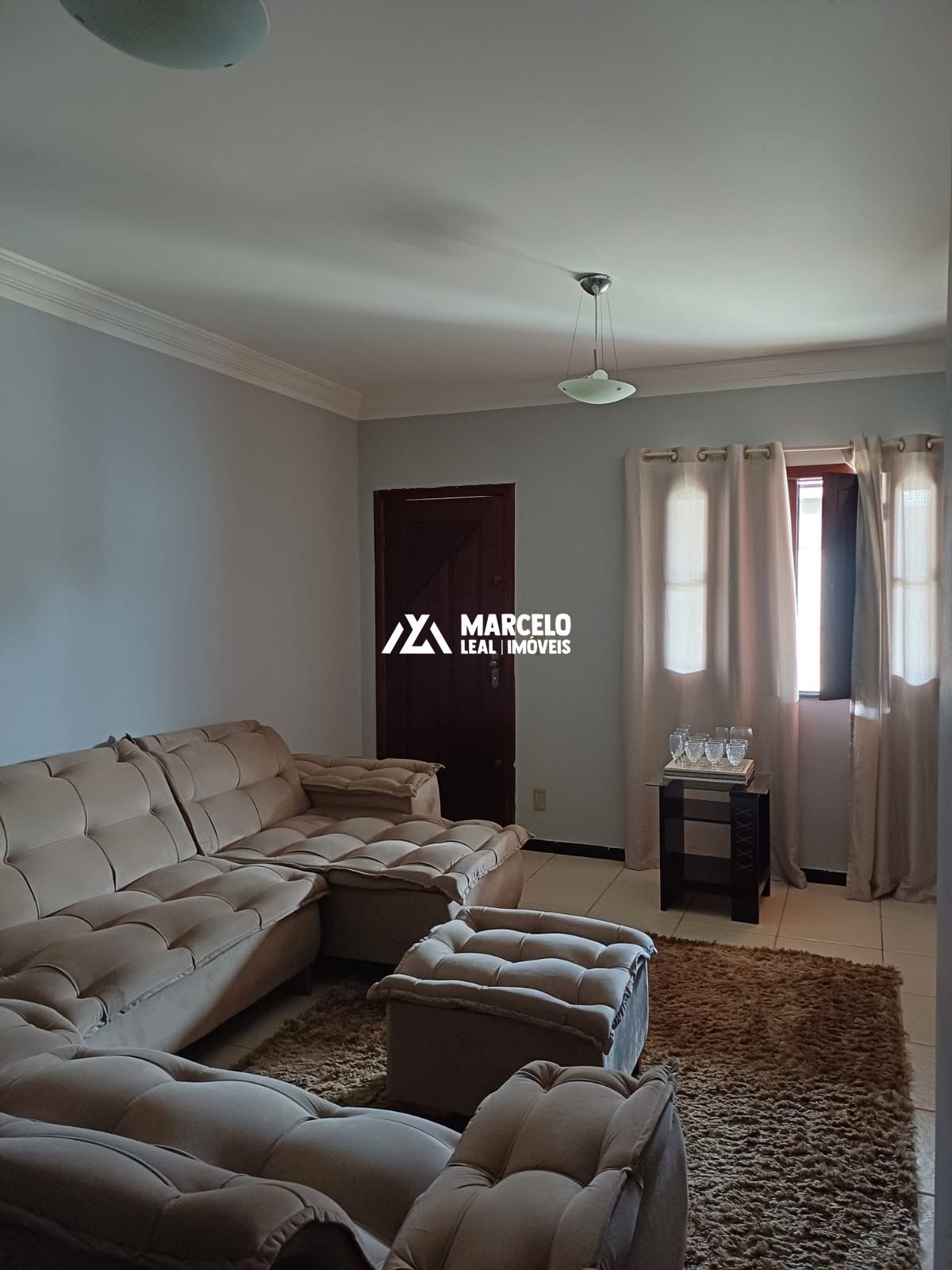 Casa à venda com 5 quartos, 180m² - Foto 3