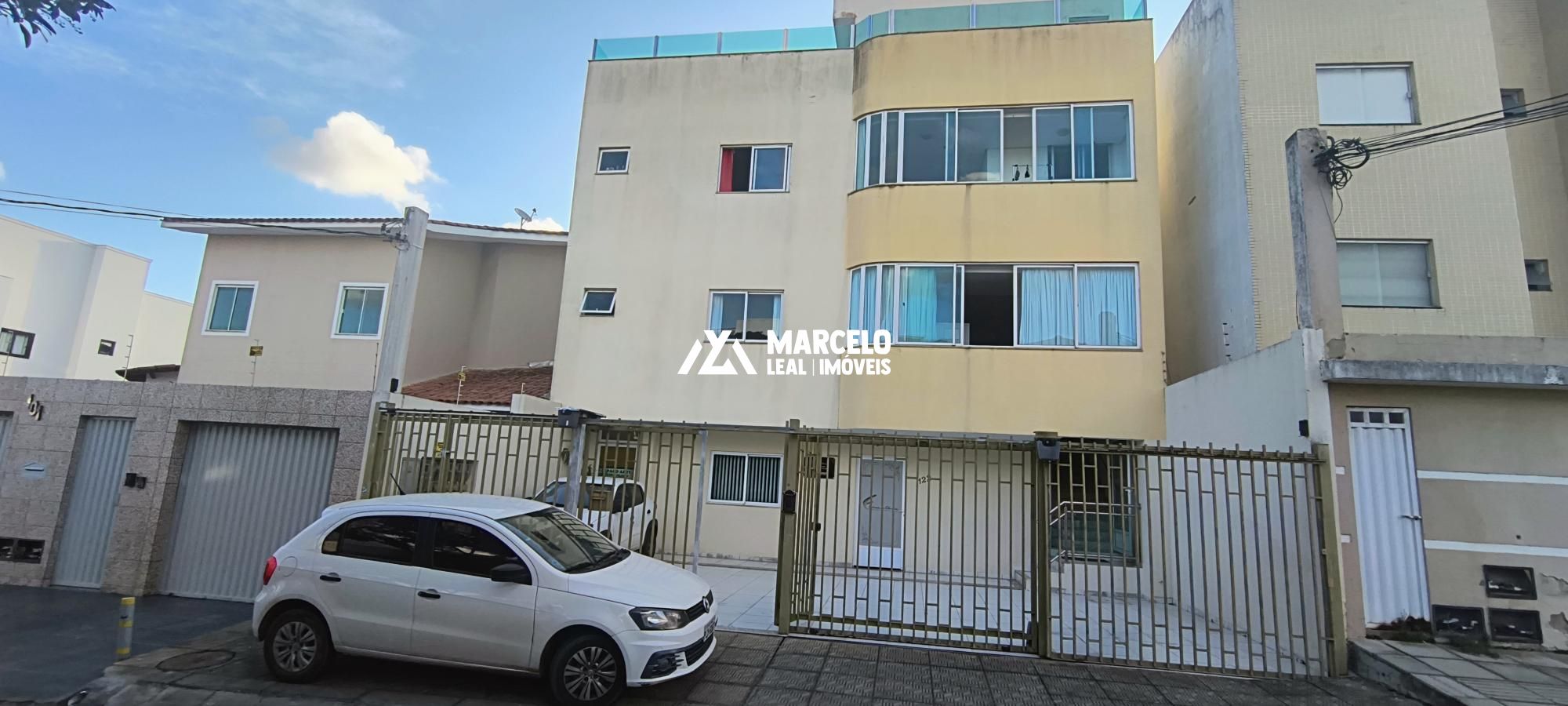 Apartamento à venda com 6 quartos, 221m² - Foto 37