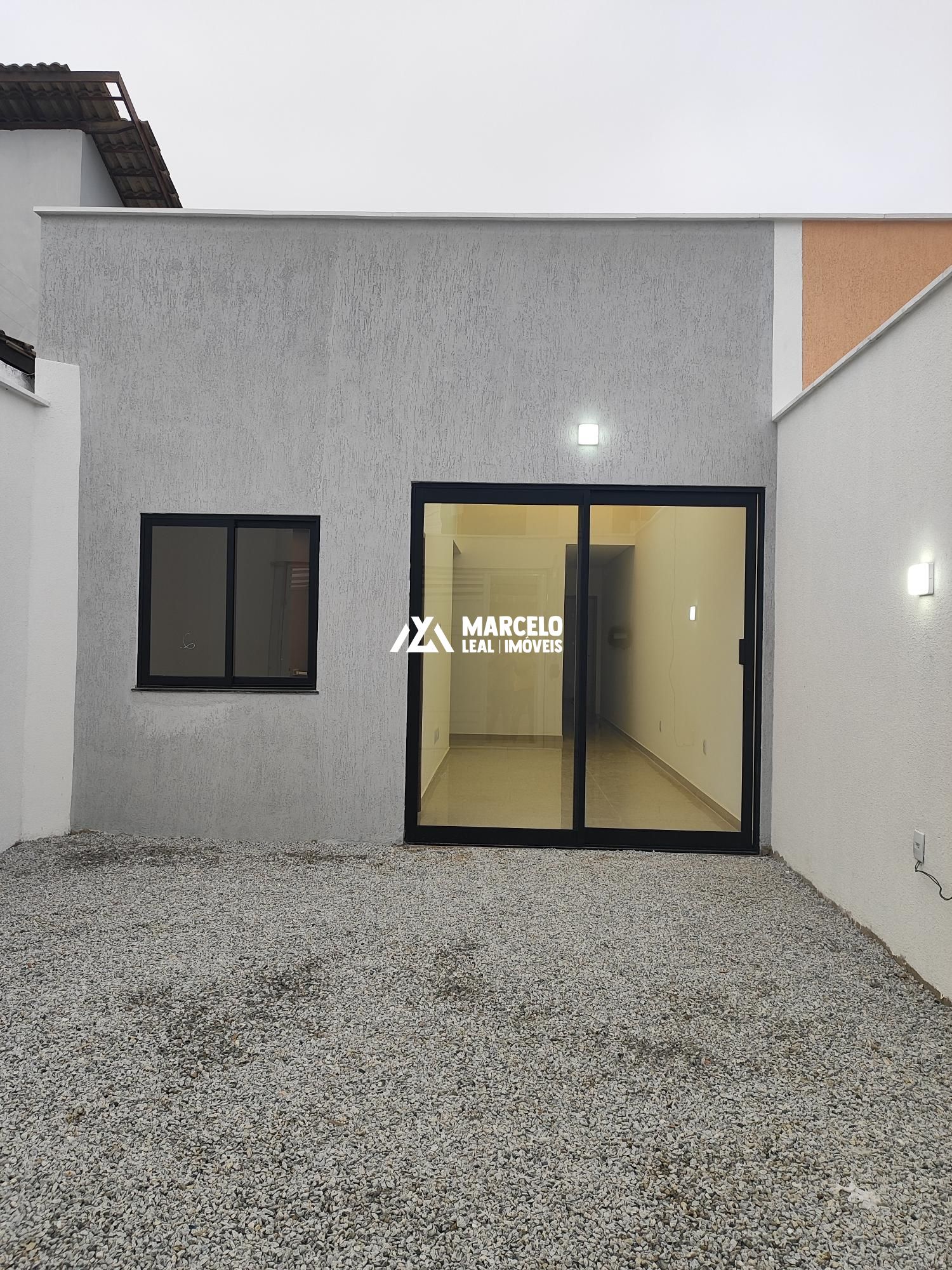 Casa, 3 quartos, 70 m² - Foto 2