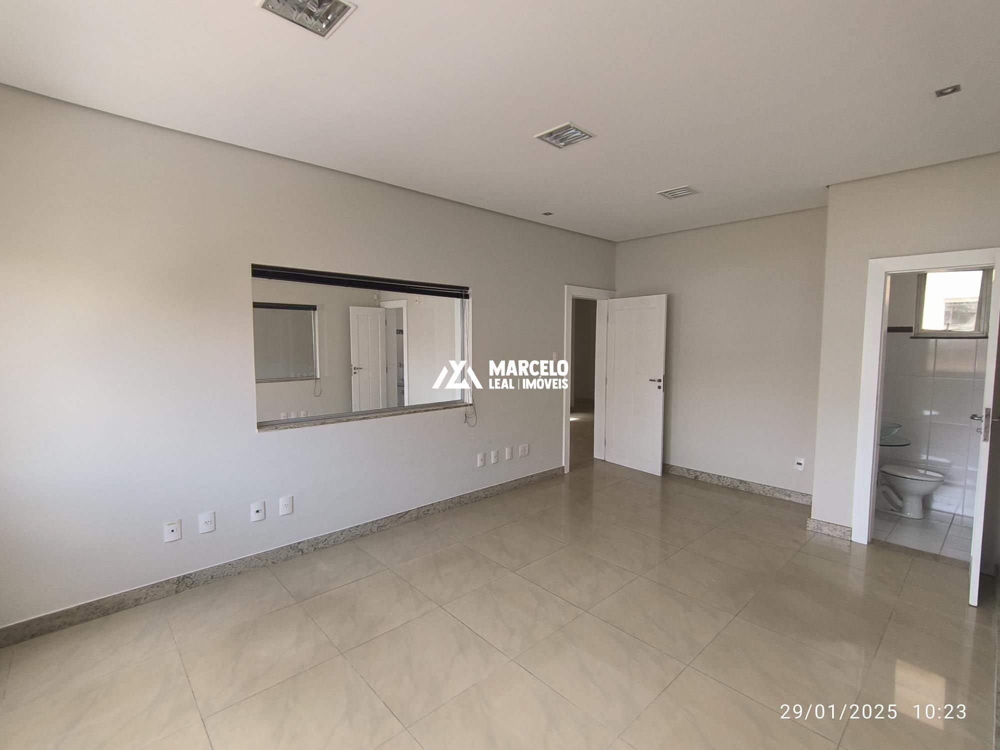 Conjunto Comercial-Sala para alugar com 9 quartos, 297m² - Foto 18