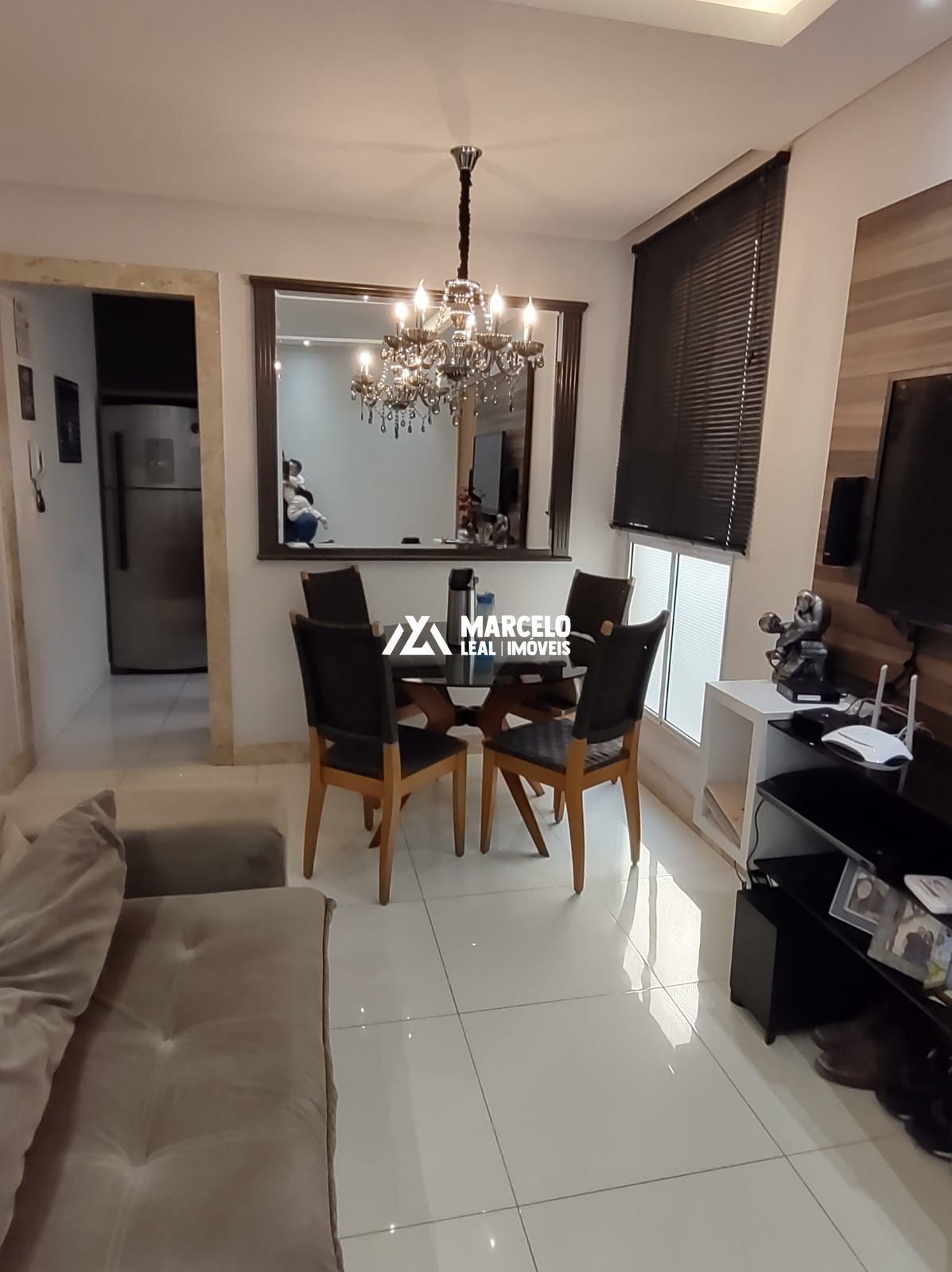 Apartamento à venda com 2 quartos, 44m² - Foto 2