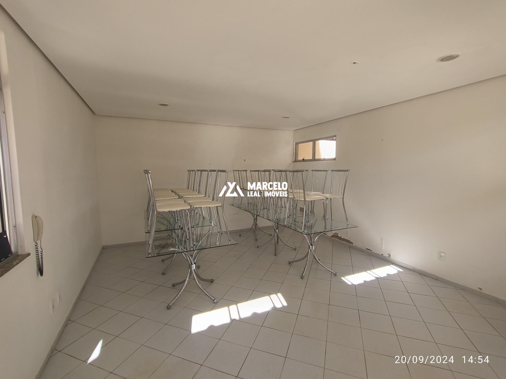 Apartamento à venda com 2 quartos, 65m² - Foto 8