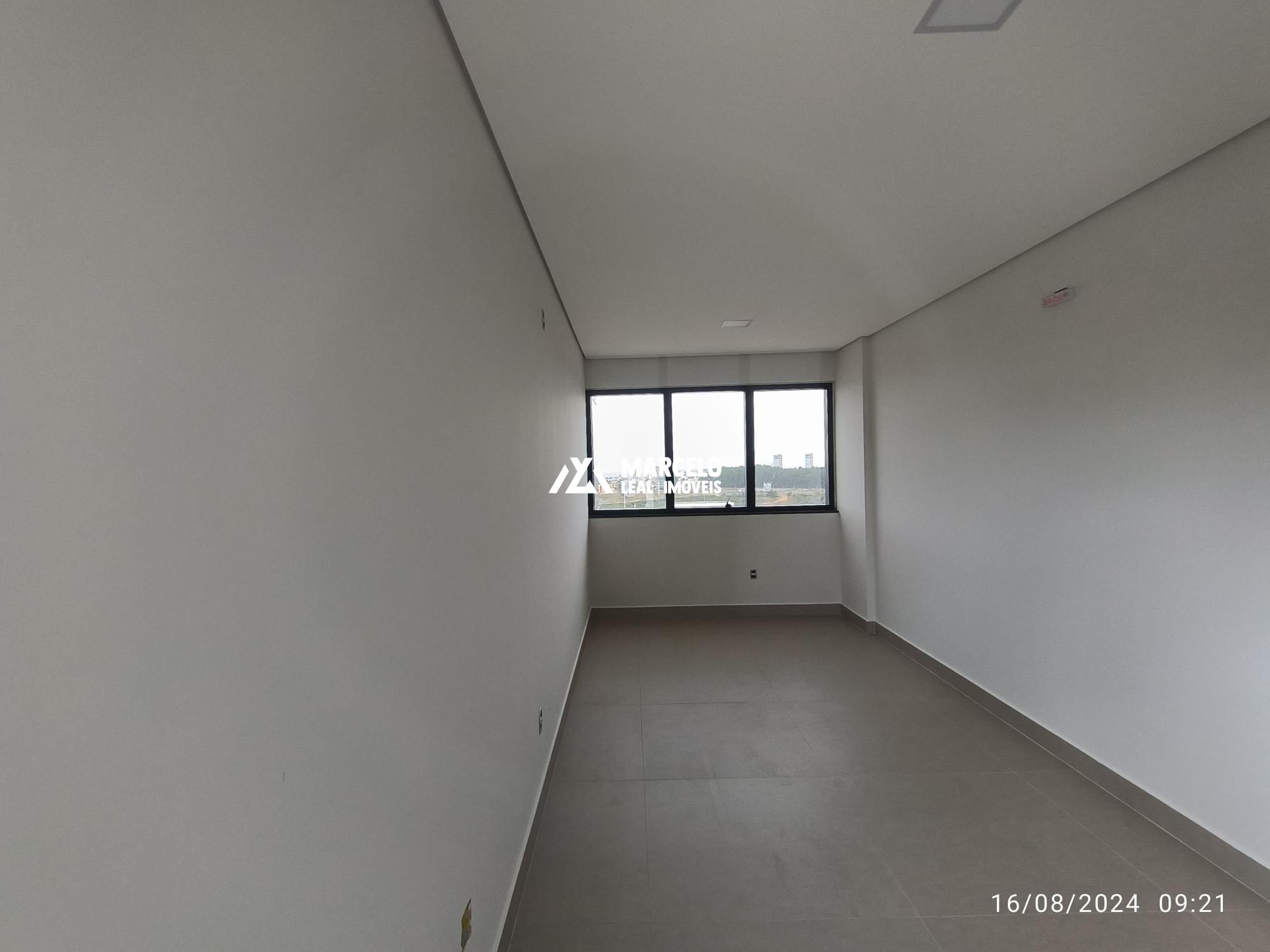 Apartamento à venda com 3 quartos, 83m² - Foto 19