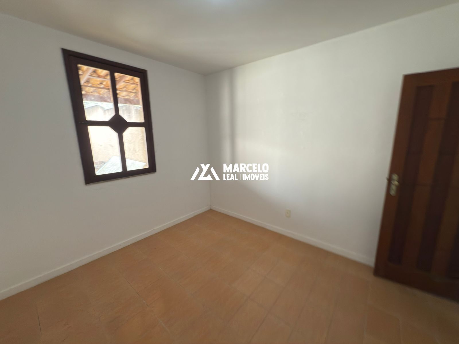 Casa para alugar com 2 quartos, 145m² - Foto 14