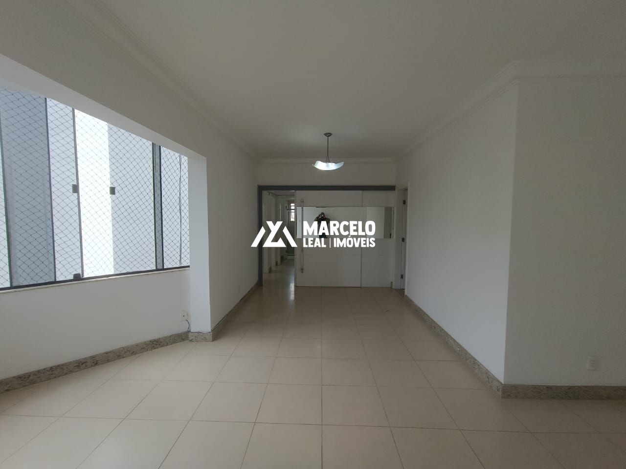 Apartamento para alugar com 3 quartos, 159m² - Foto 9