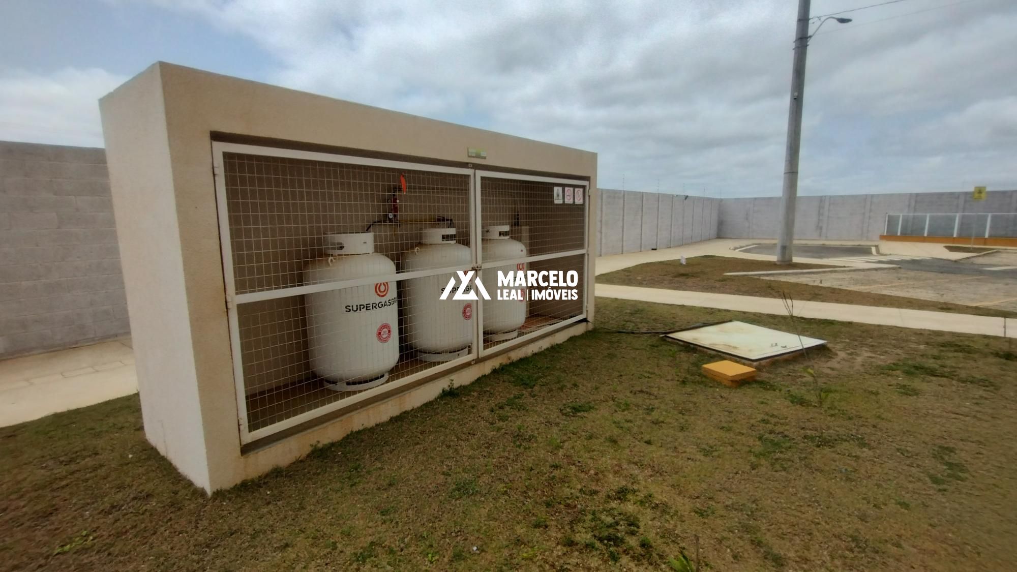 Apartamento à venda com 2 quartos, 43m² - Foto 22