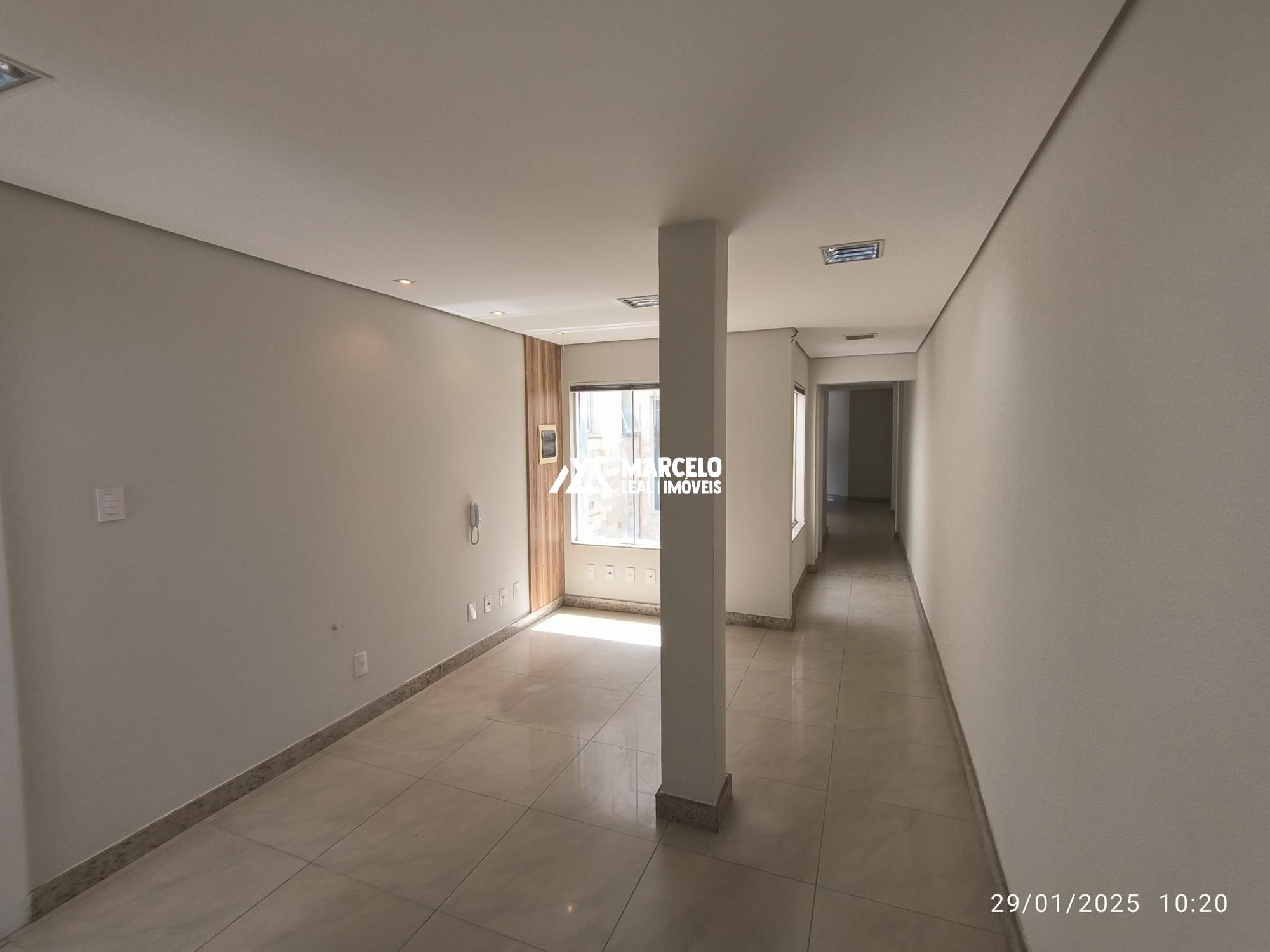 Conjunto Comercial-Sala para alugar com 9 quartos, 297m² - Foto 5