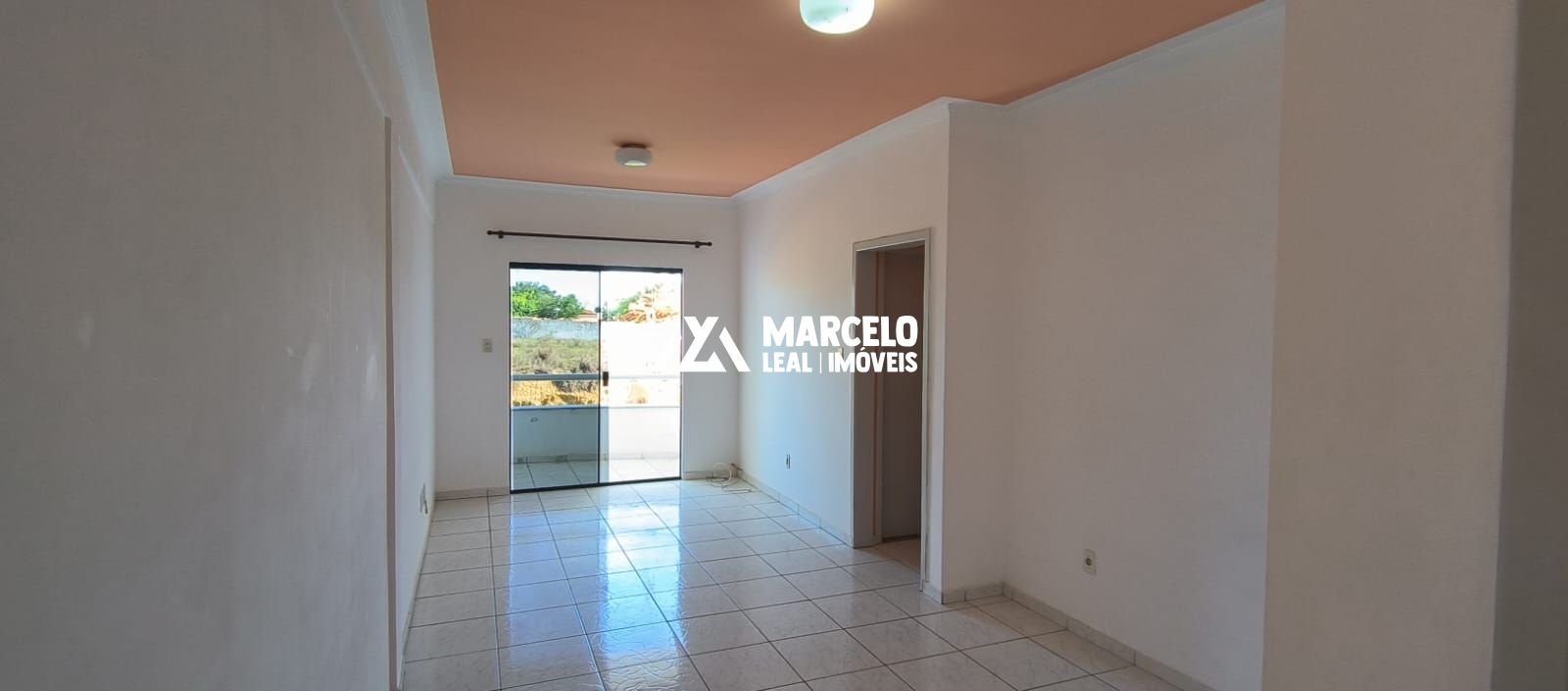 Apartamento para alugar com 2 quartos, 80m² - Foto 9