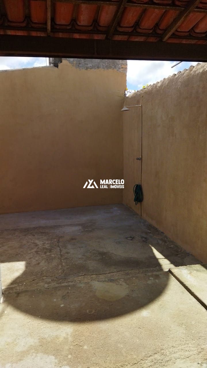 Casa à venda com 3 quartos, 85m² - Foto 17