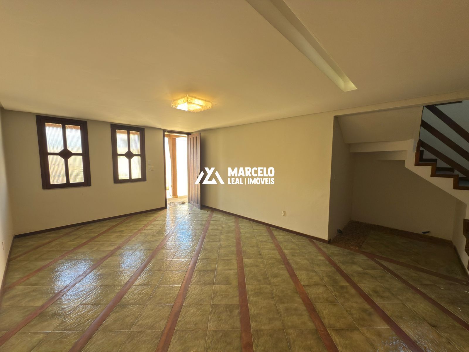 Casa para alugar com 2 quartos, 145m² - Foto 5