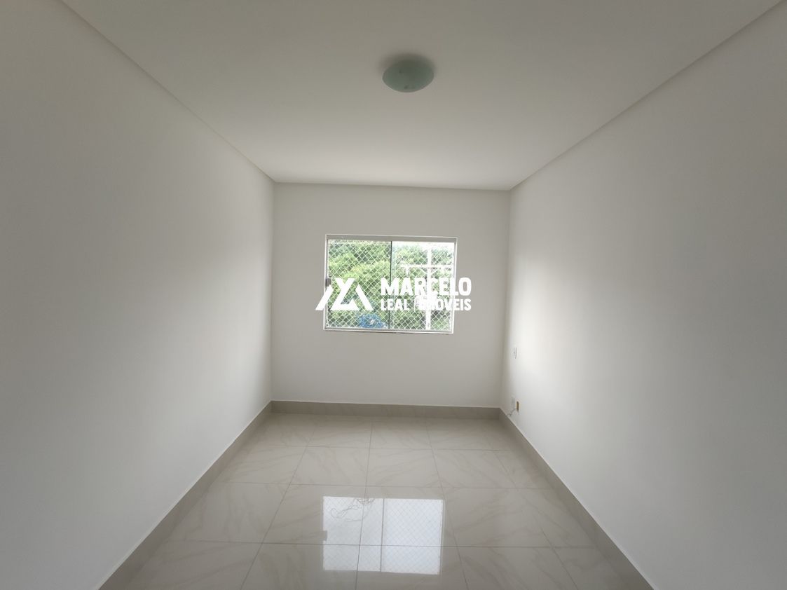 Apartamento à venda com 3 quartos, 80m² - Foto 9