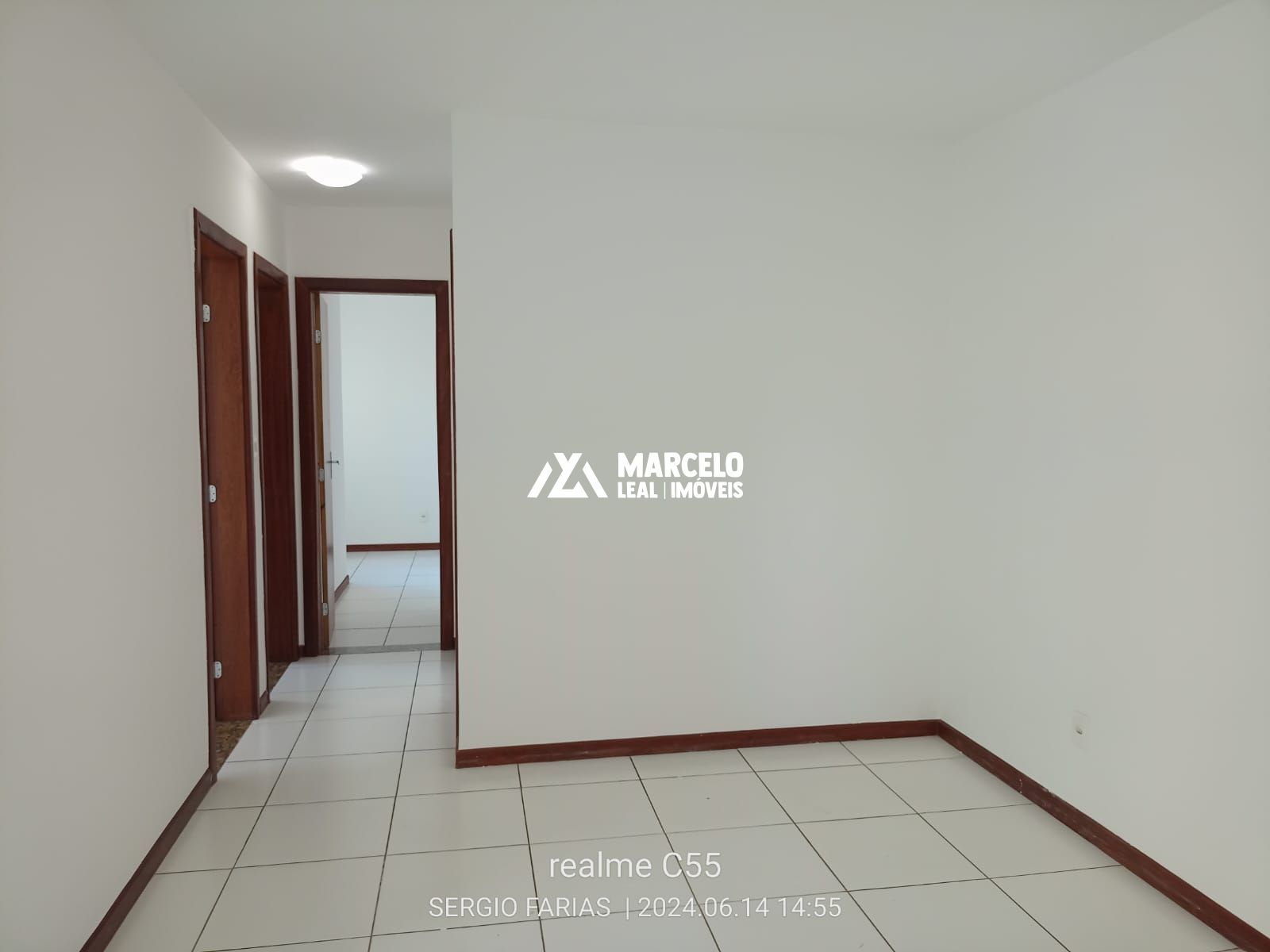 Apartamento à venda com 3 quartos, 64m² - Foto 3