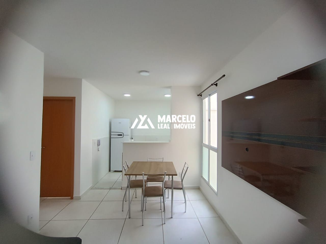 Apartamento para alugar com 2 quartos, 40m² - Foto 11