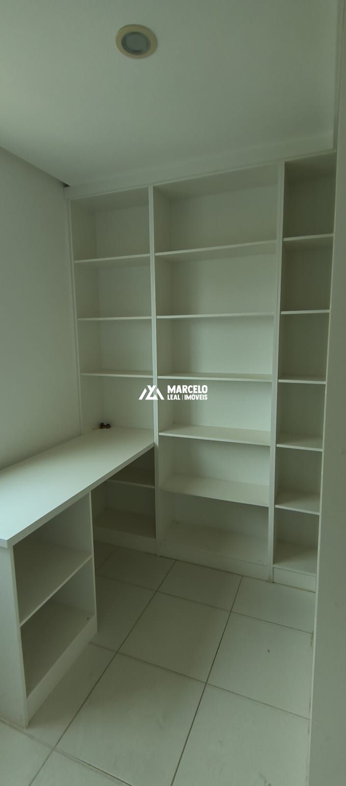 Apartamento à venda com 3 quartos, 186m² - Foto 20