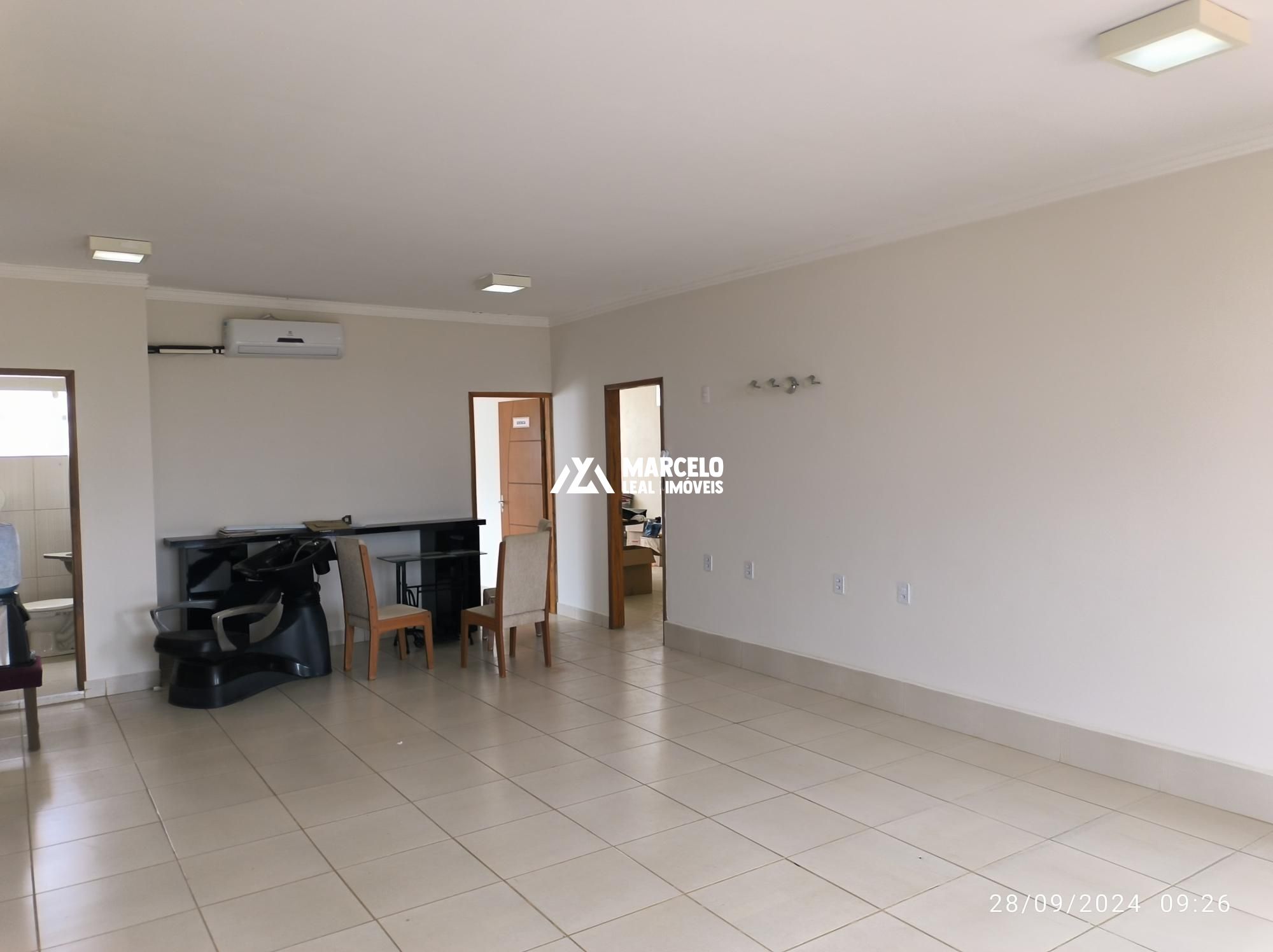 Casa à venda com 3 quartos, 170m² - Foto 17