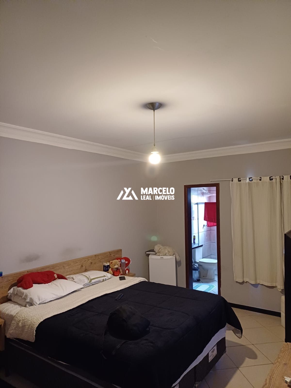 Casa à venda com 5 quartos, 180m² - Foto 13