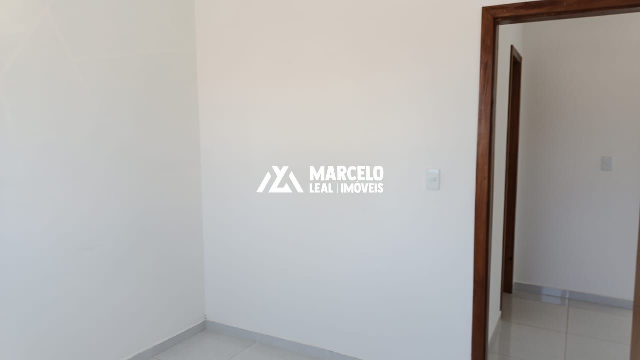 Casa à venda com 3 quartos, 90m² - Foto 31