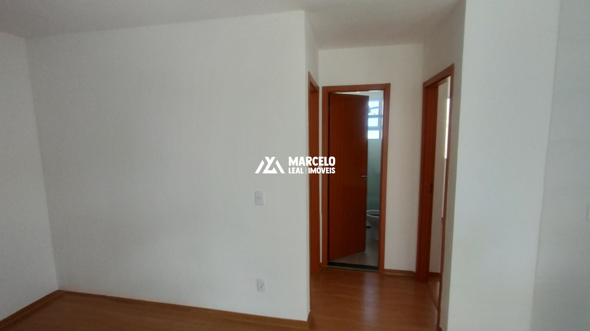 Apartamento à venda com 2 quartos, 40m² - Foto 11