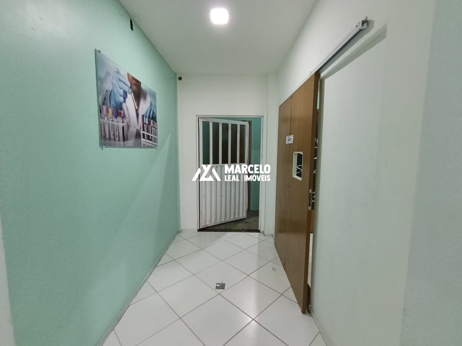 Loja-Salão para alugar com 5 quartos, 90m² - Foto 17