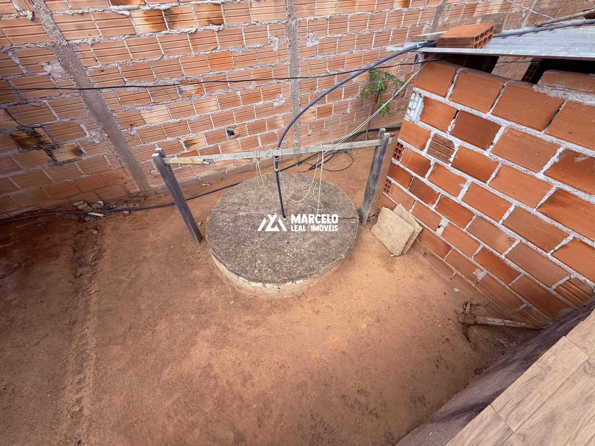 Chácara, 4 quartos, 1000 m² - Foto 11