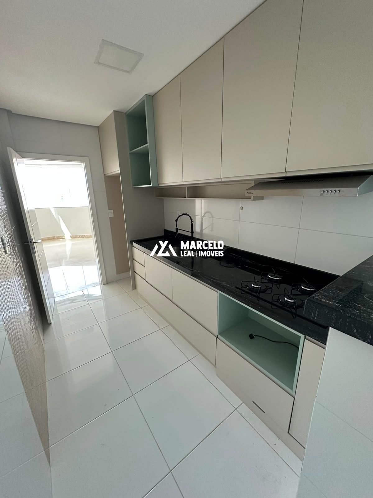 Apartamento, 3 quartos, 110 m² - Foto 2