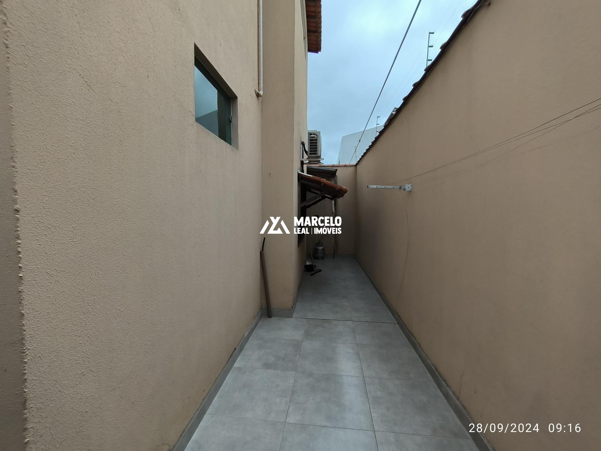 Casa à venda com 3 quartos, 170m² - Foto 6