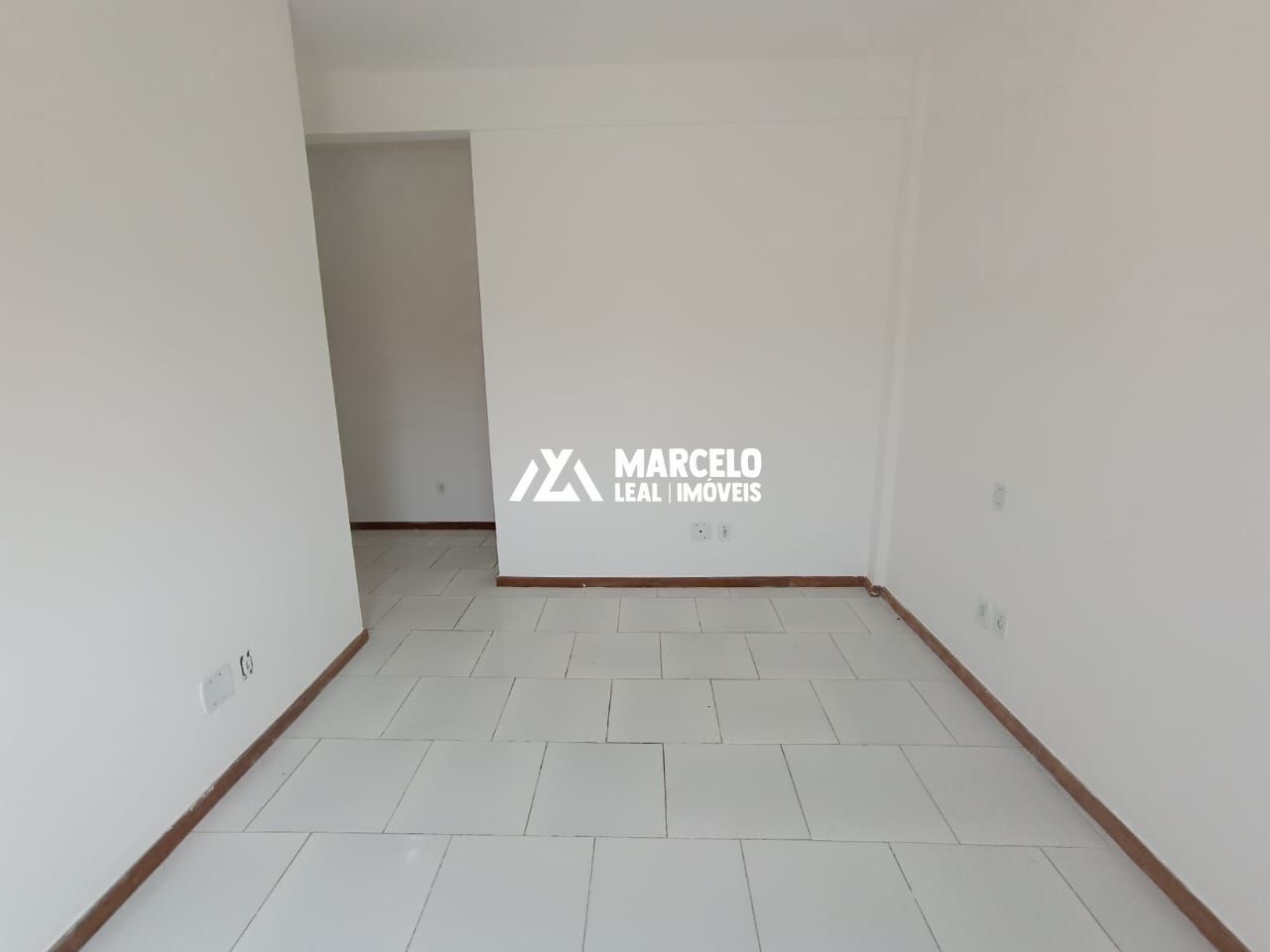 Apartamento para alugar com 2 quartos, 72m² - Foto 6