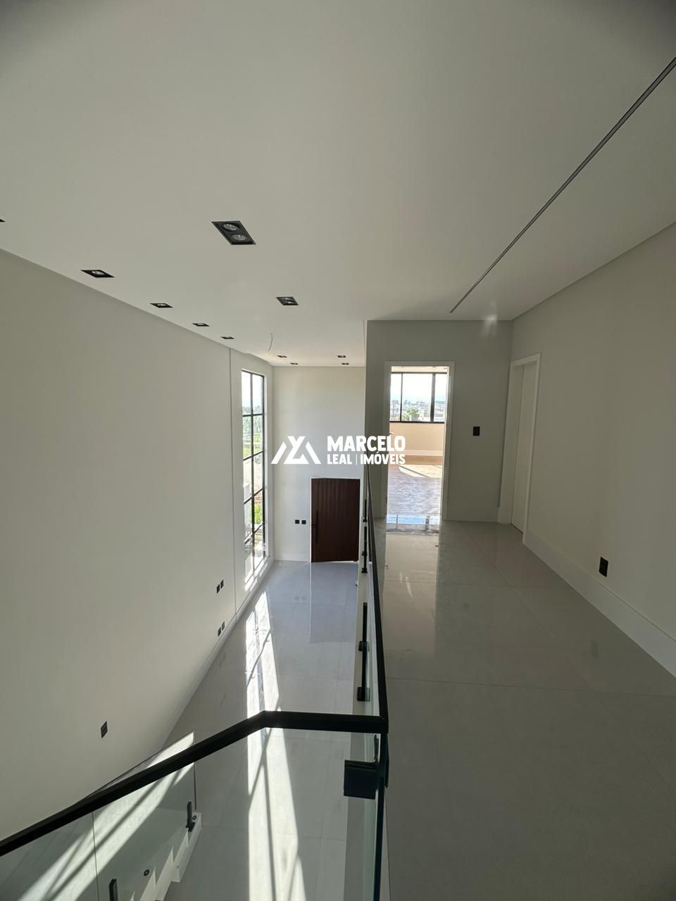 Casa de Condomínio à venda com 4 quartos, 270m² - Foto 13