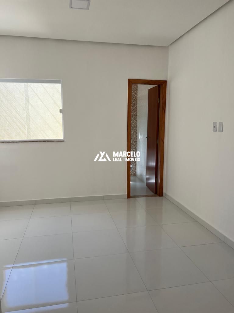 Casa à venda com 3 quartos, 60m² - Foto 5