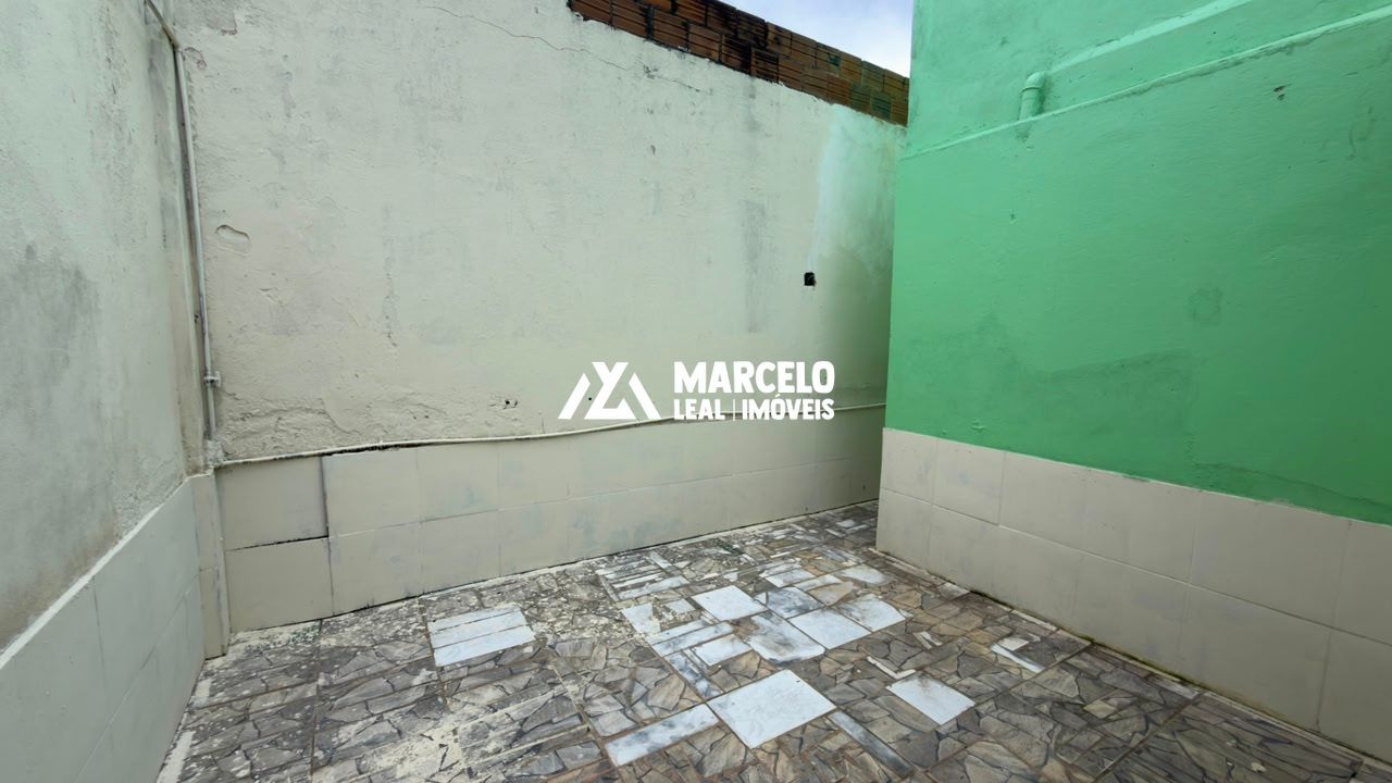 Casa, 2 quartos, 230 m² - Foto 18