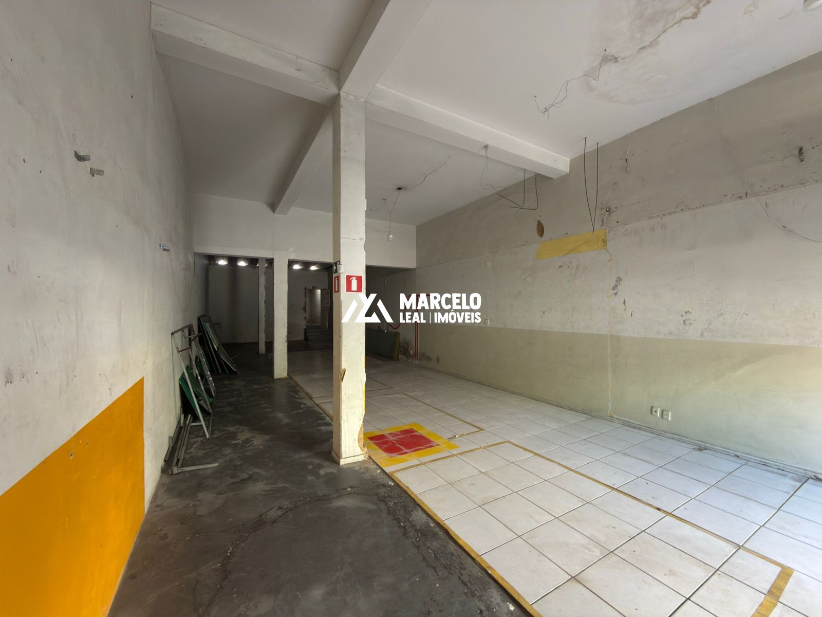 Loja-Salão, 138 m² - Foto 1