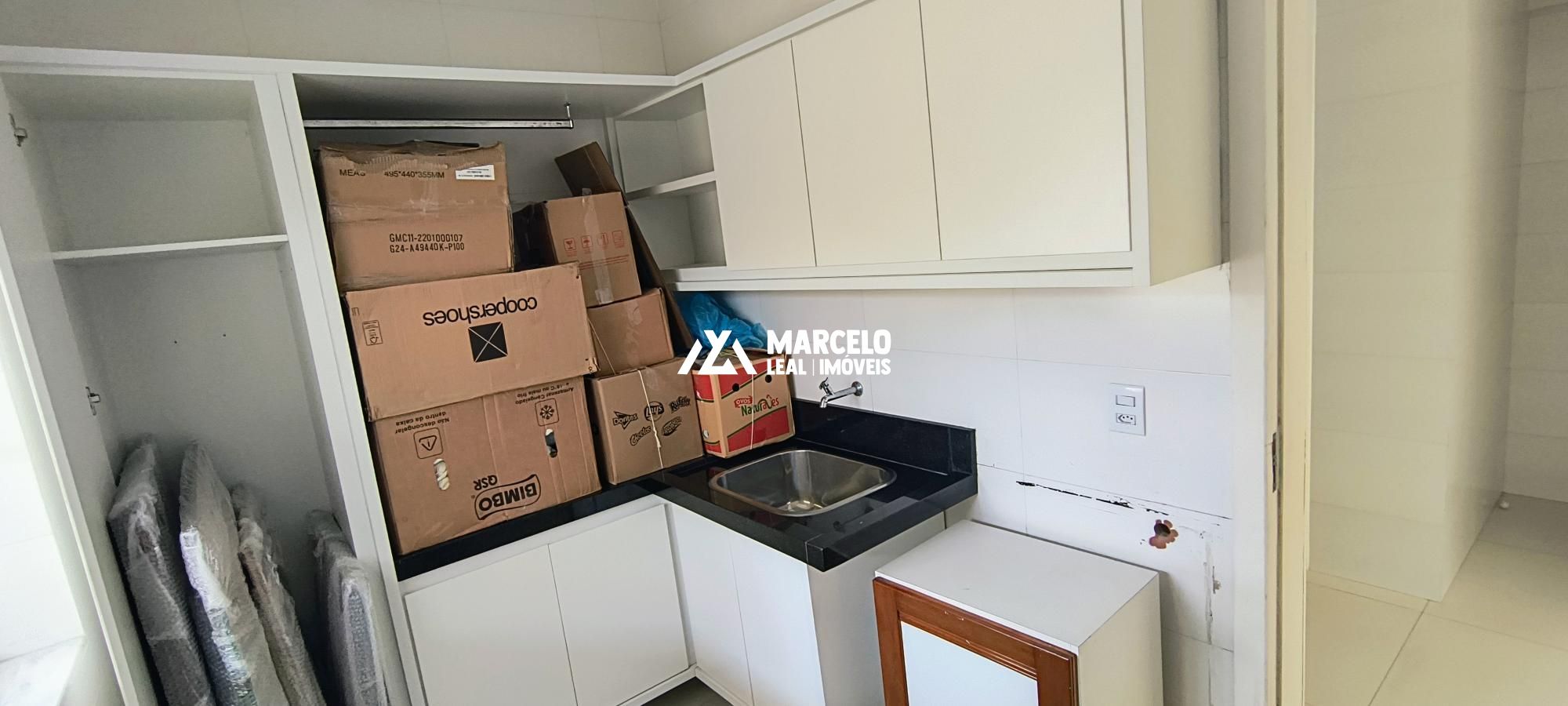 Apartamento à venda com 3 quartos, 175m² - Foto 25