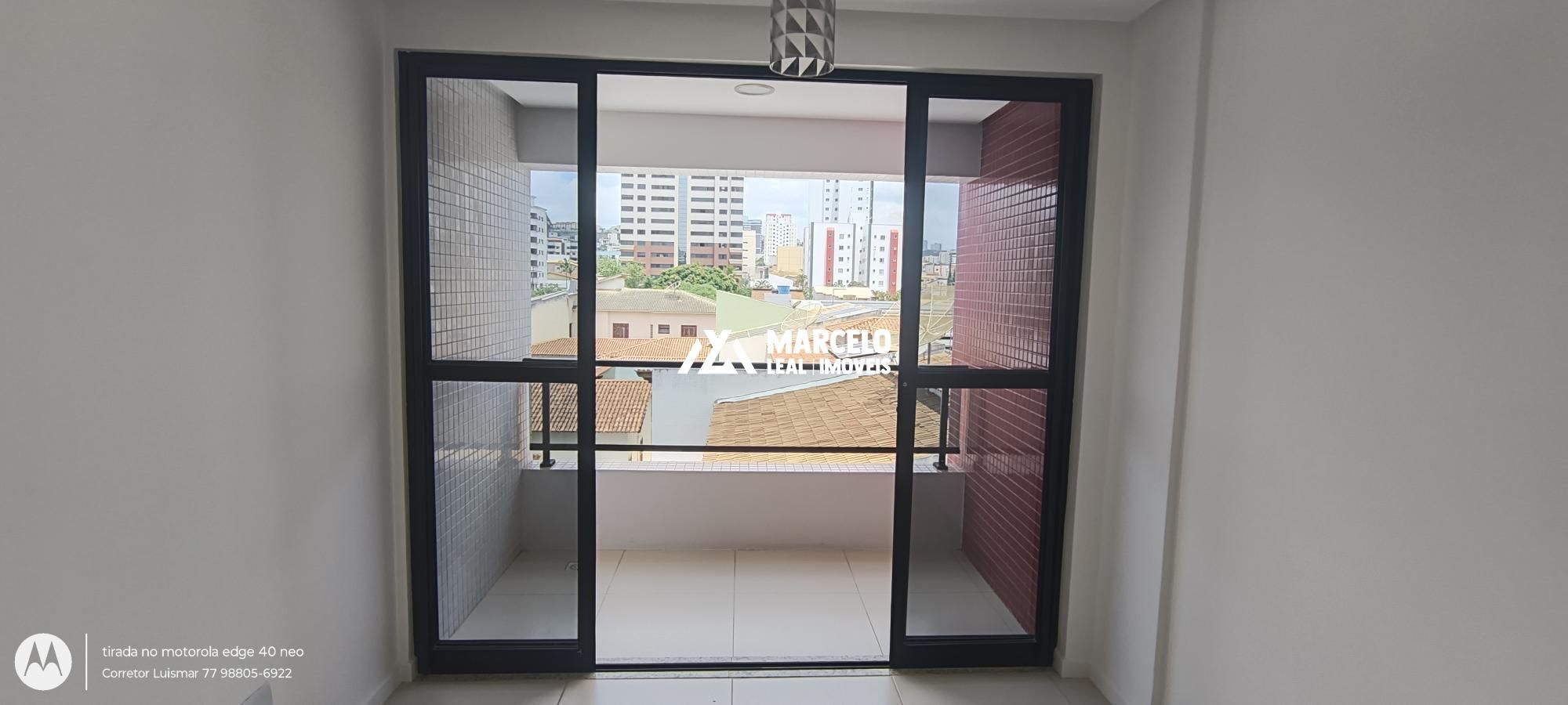 Apartamento à venda com 2 quartos, 65m² - Foto 3