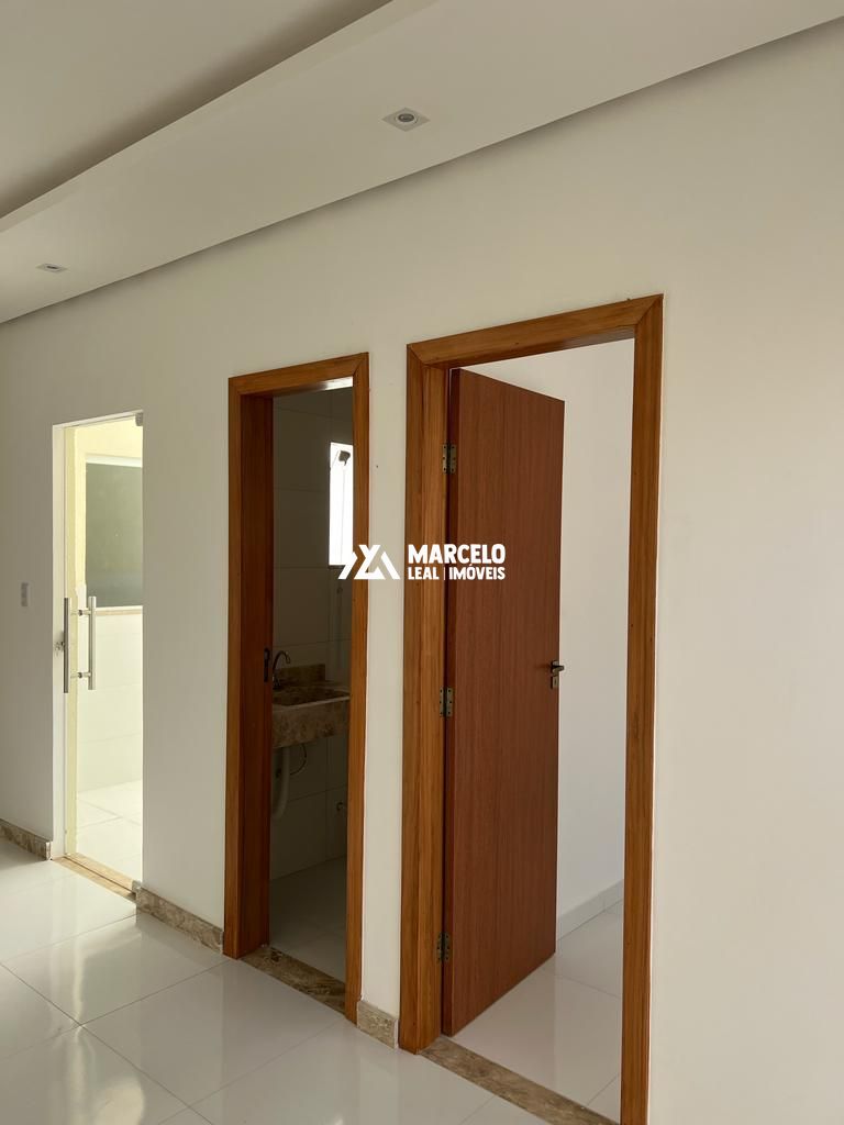 Casa à venda com 3 quartos, 60m² - Foto 10