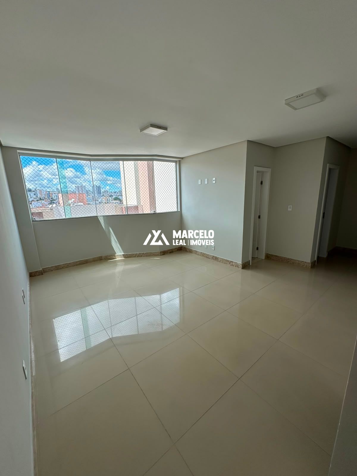 Apartamento, 3 quartos, 110 m² - Foto 1
