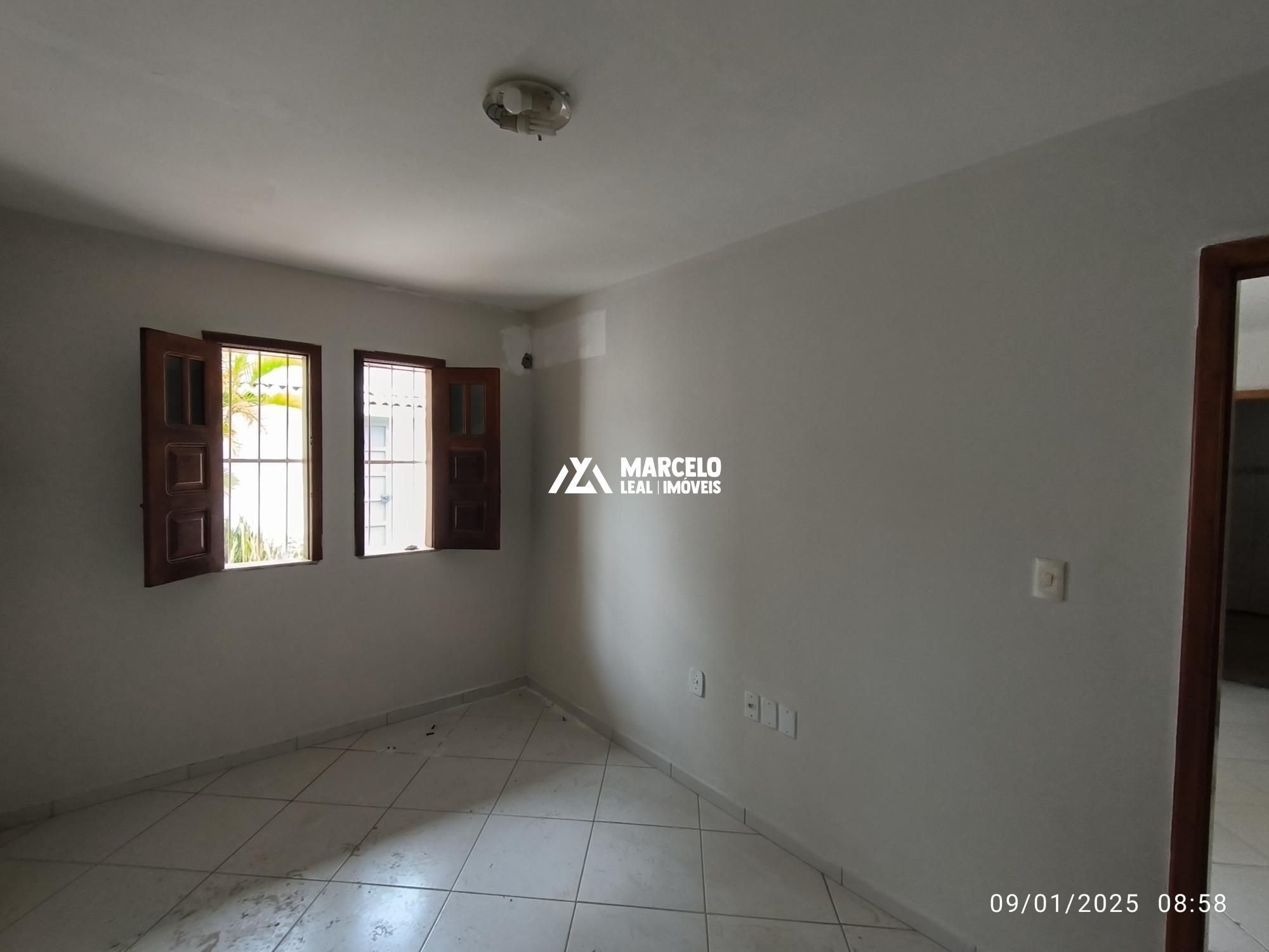 Loja-Salão para alugar com 5 quartos, 150m² - Foto 8