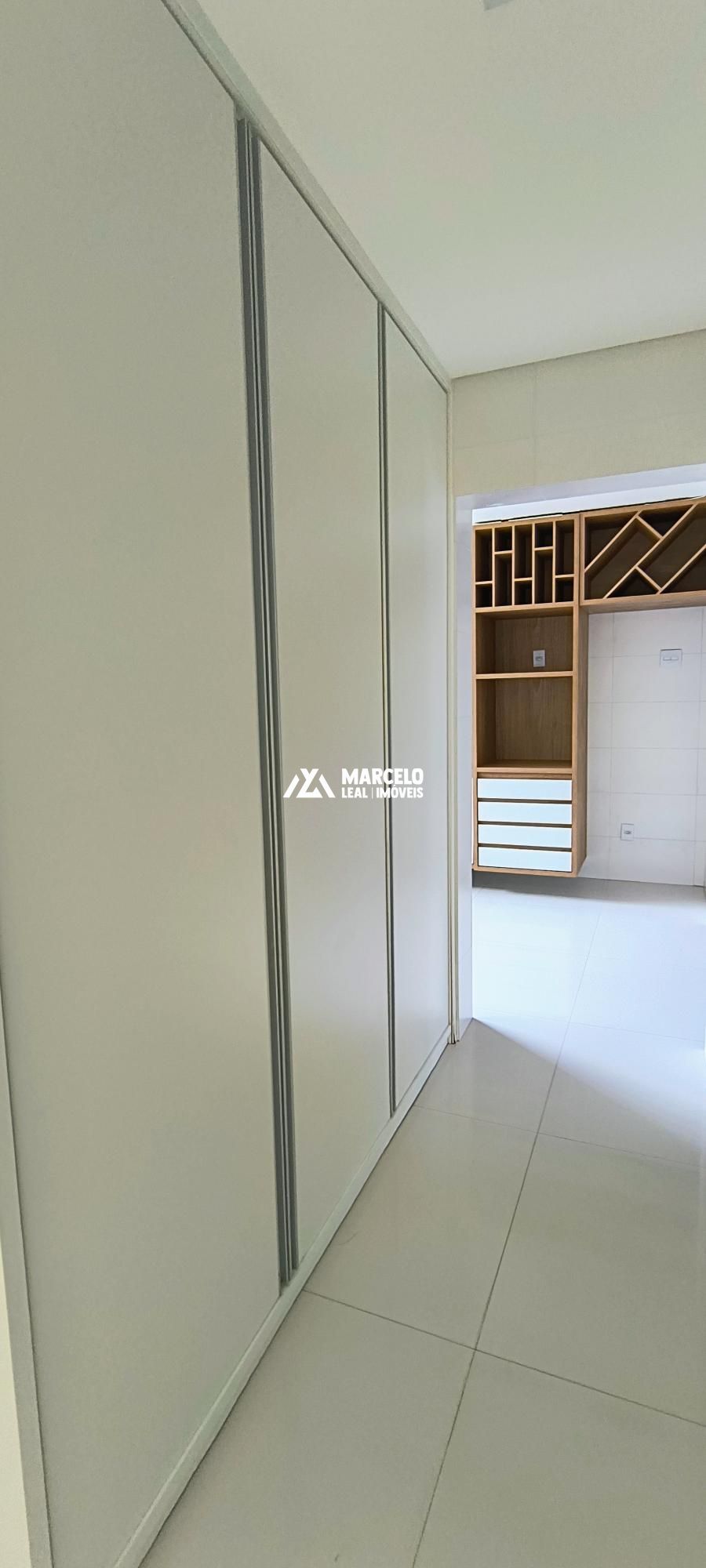 Apartamento à venda com 3 quartos, 175m² - Foto 6