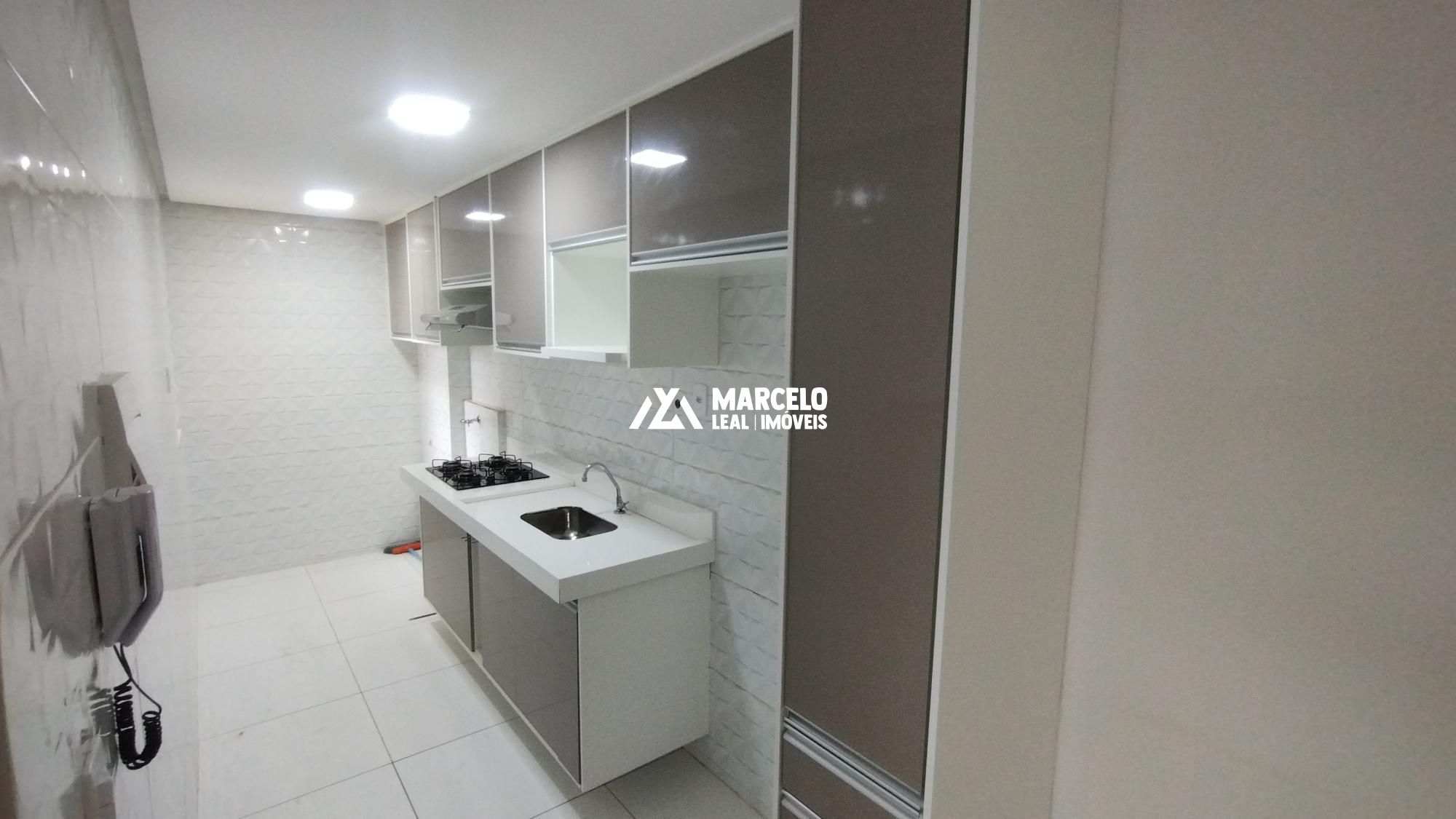 Apartamento à venda com 2 quartos, 46m² - Foto 3