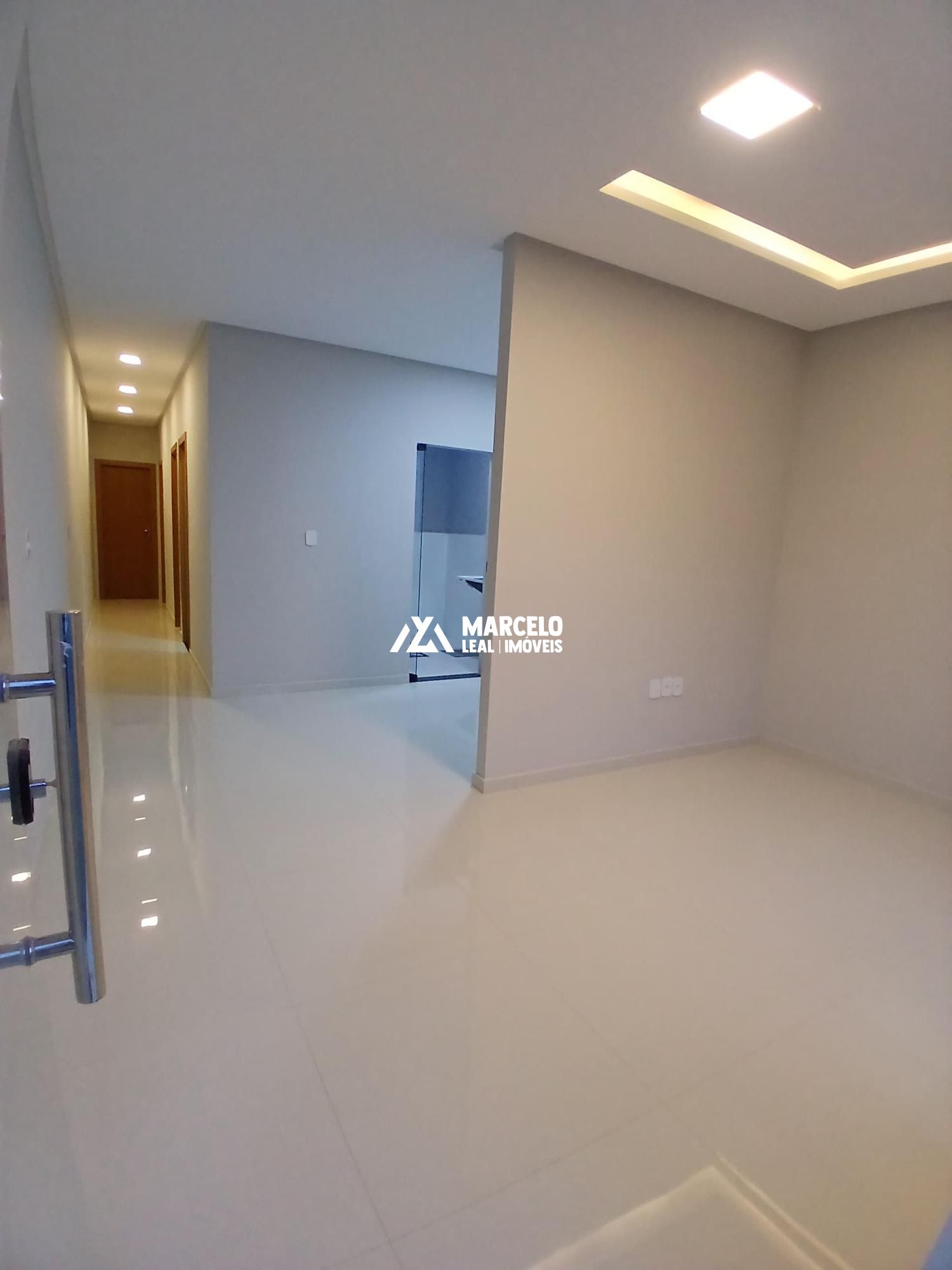 Casa à venda com 3 quartos, 75m² - Foto 12