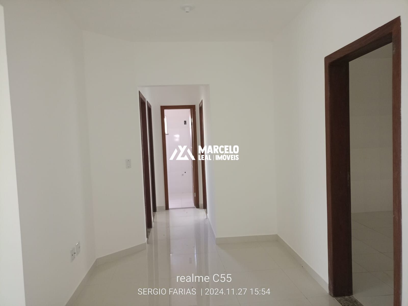 Apartamento à venda com 2 quartos, 62m² - Foto 5