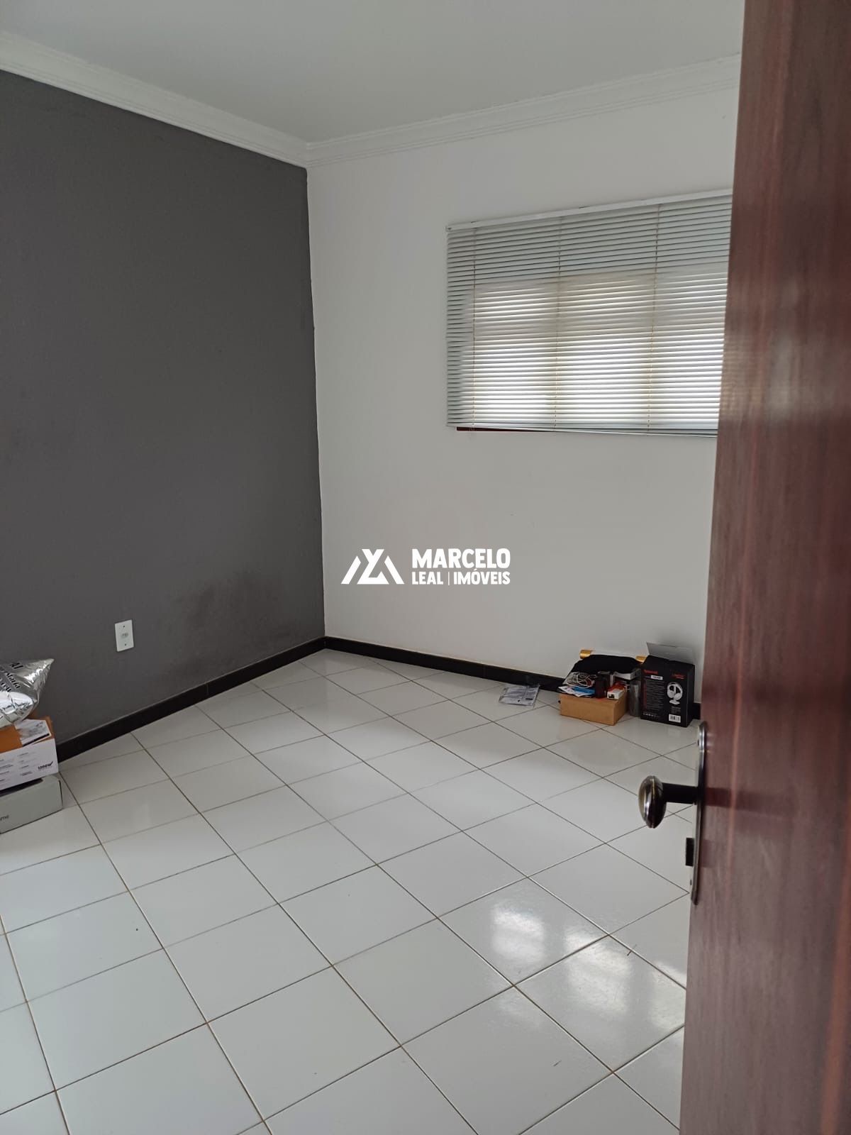 Casa à venda com 5 quartos, 180m² - Foto 6