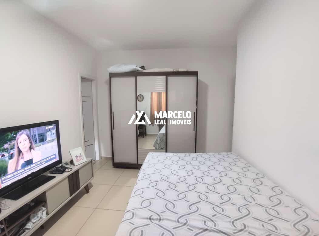 Casa à venda com 3 quartos, 90m² - Foto 16