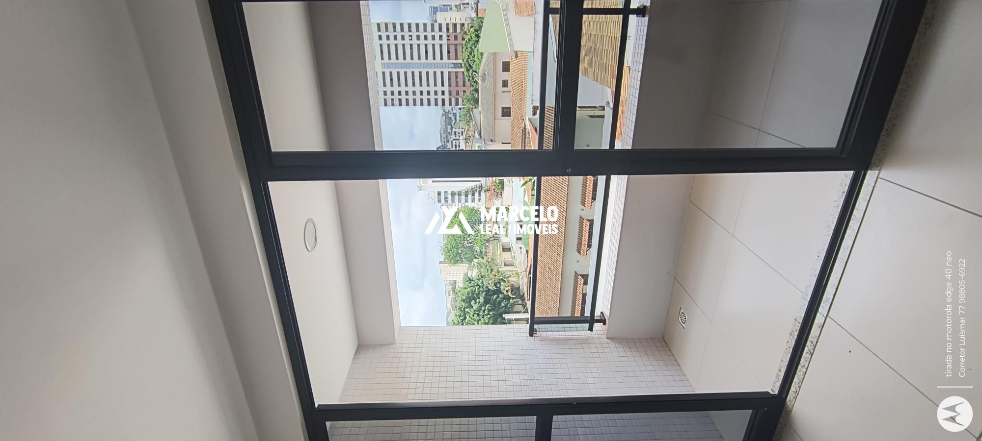 Apartamento à venda com 2 quartos, 65m² - Foto 4