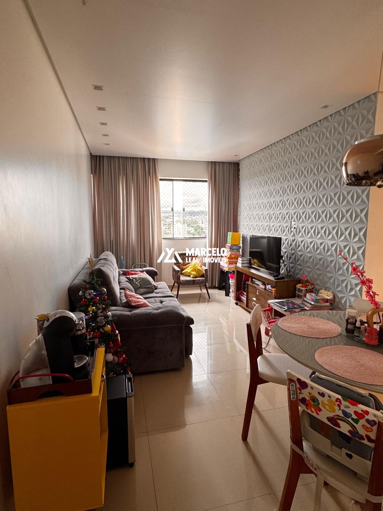 Apartamento à venda com 3 quartos, 93m² - Foto 3