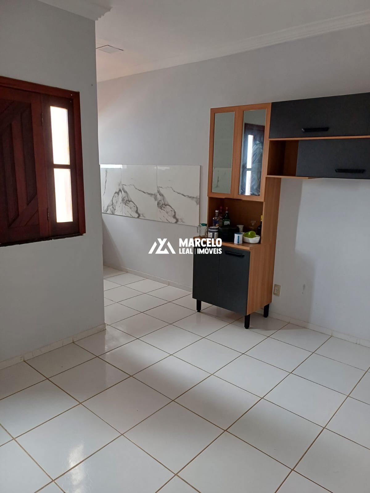 Casa à venda com 5 quartos, 180m² - Foto 9