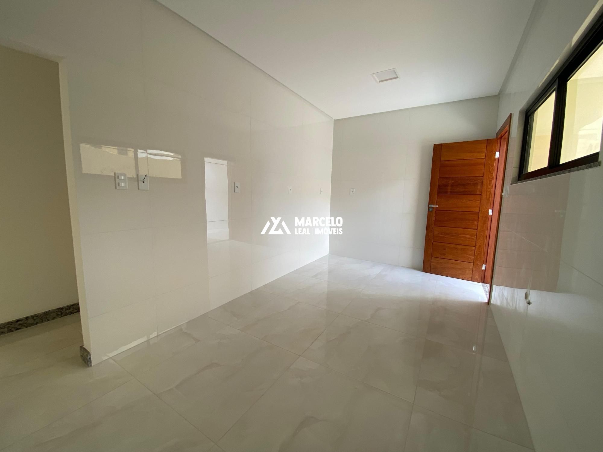 Casa à venda com 3 quartos, 170m² - Foto 14