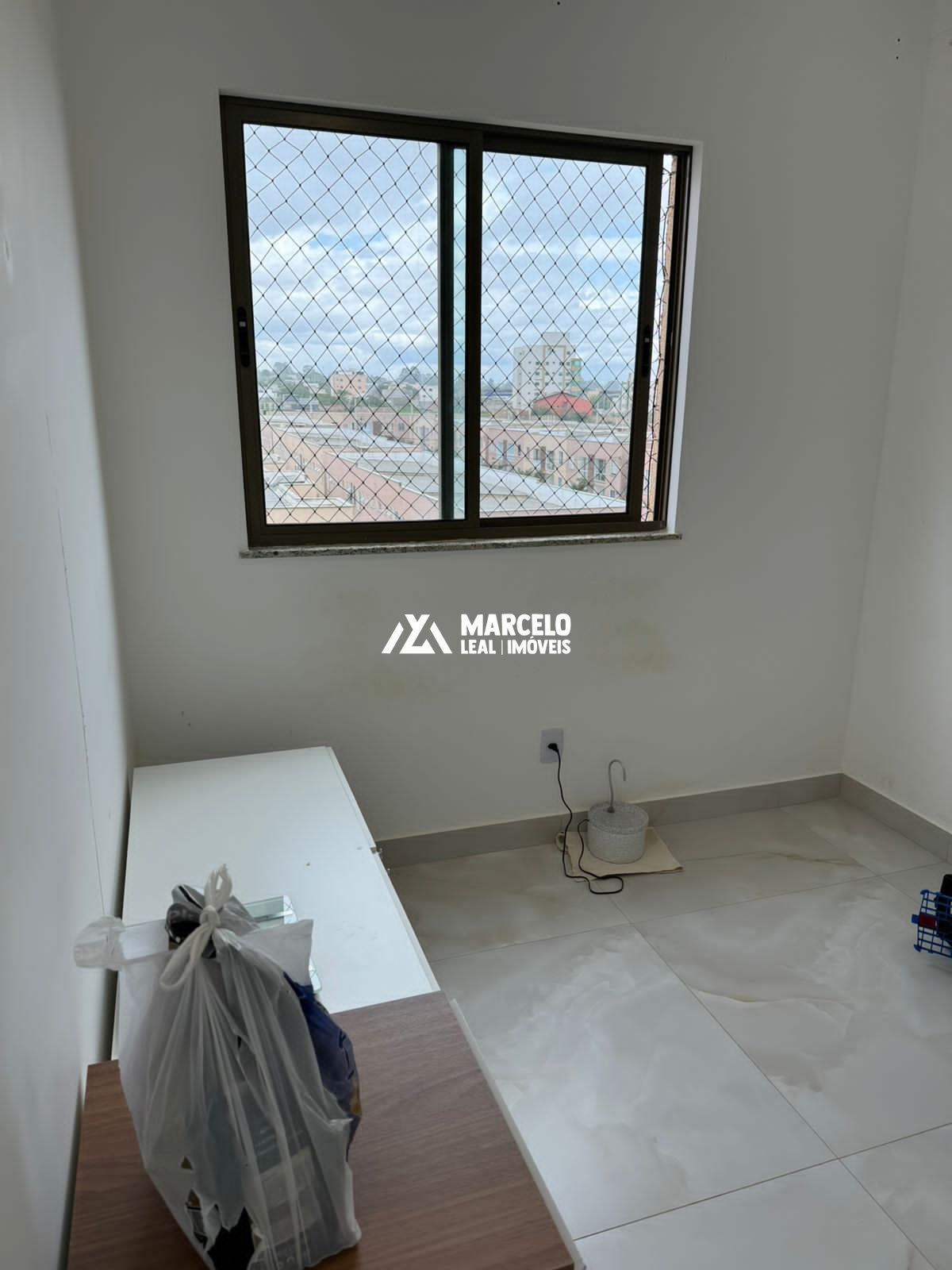 Apartamento à venda com 3 quartos, 74m² - Foto 13