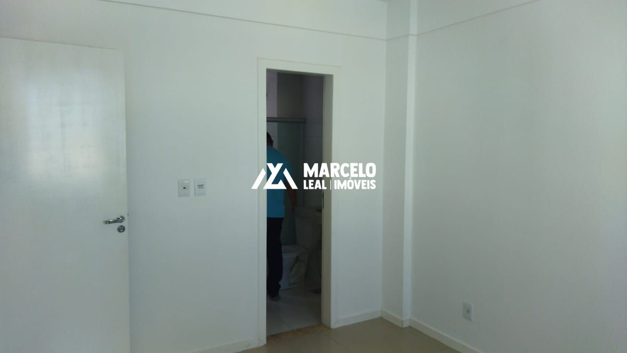 Apartamento à venda com 2 quartos, 68m² - Foto 13