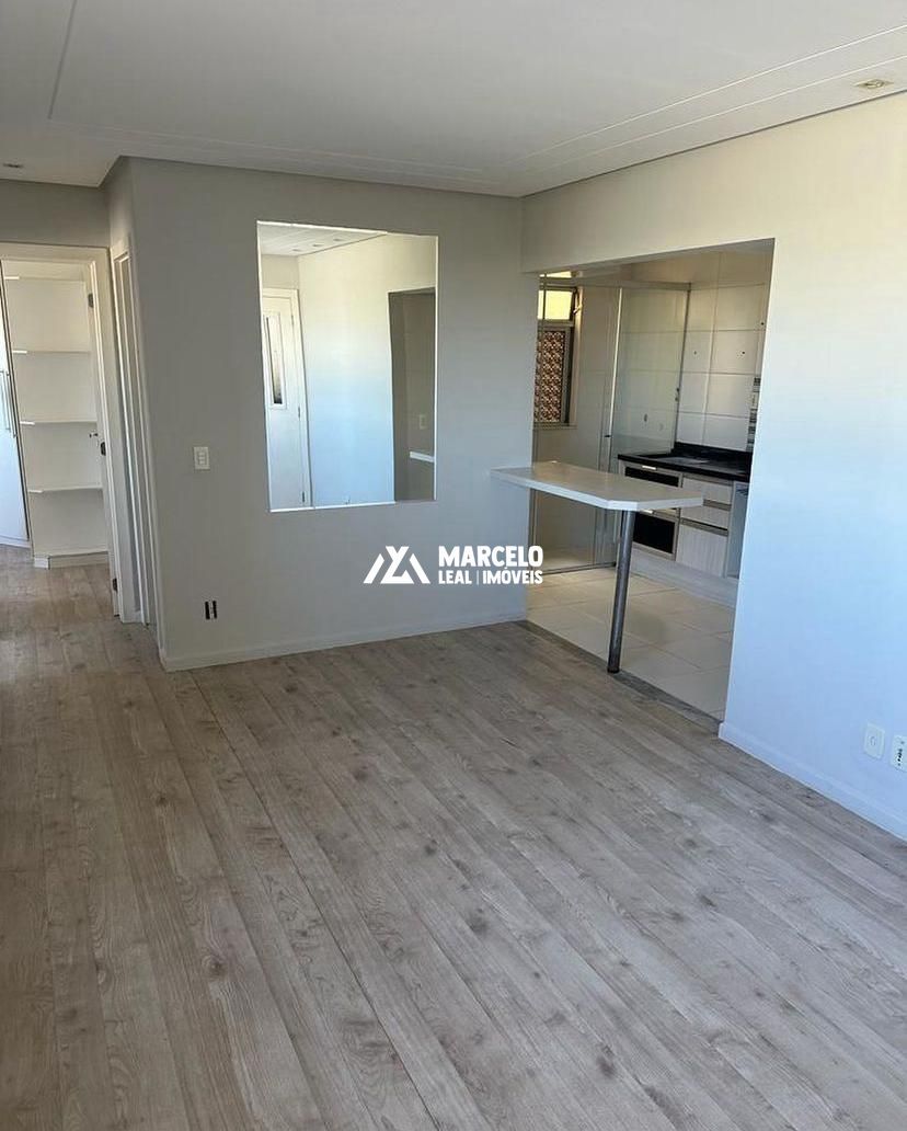 Apartamento à venda com 2 quartos, 69m² - Foto 1